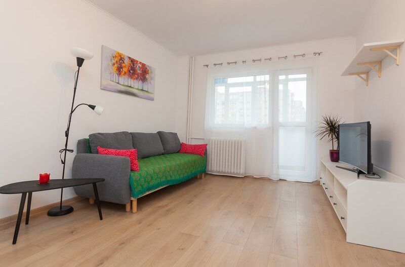 AP. 2 CAMERE- RAHOVA, BUCATARIE INCHISA, MOBILAT/ UTILAT MODERN - Poză 1