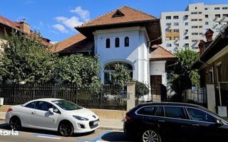 Vila Capitale - Poză 1