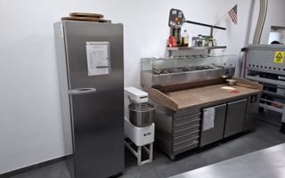 SPATIU COMERCIAL PLUS CASA DE VANZARE IN HOLBOCA 250 000 EURO - Poză 5