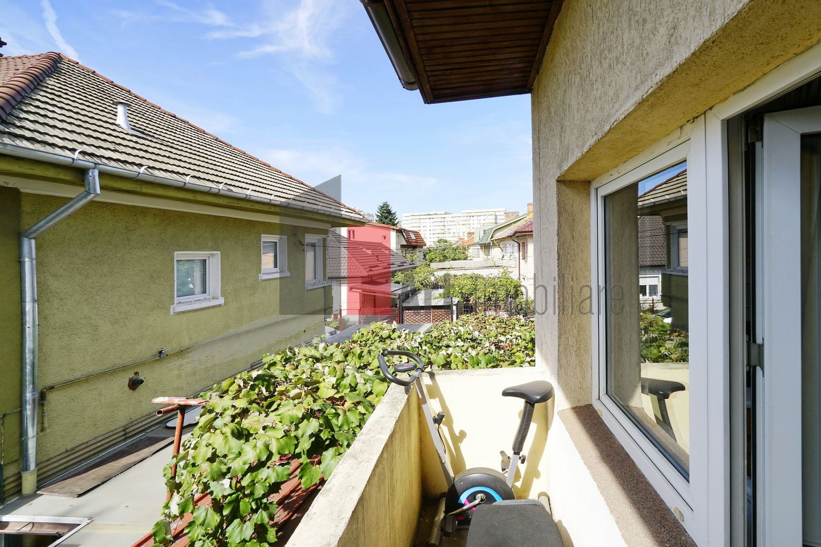 Vatra Luminoasa, jumatate de vila, intrare separata - Poză 22