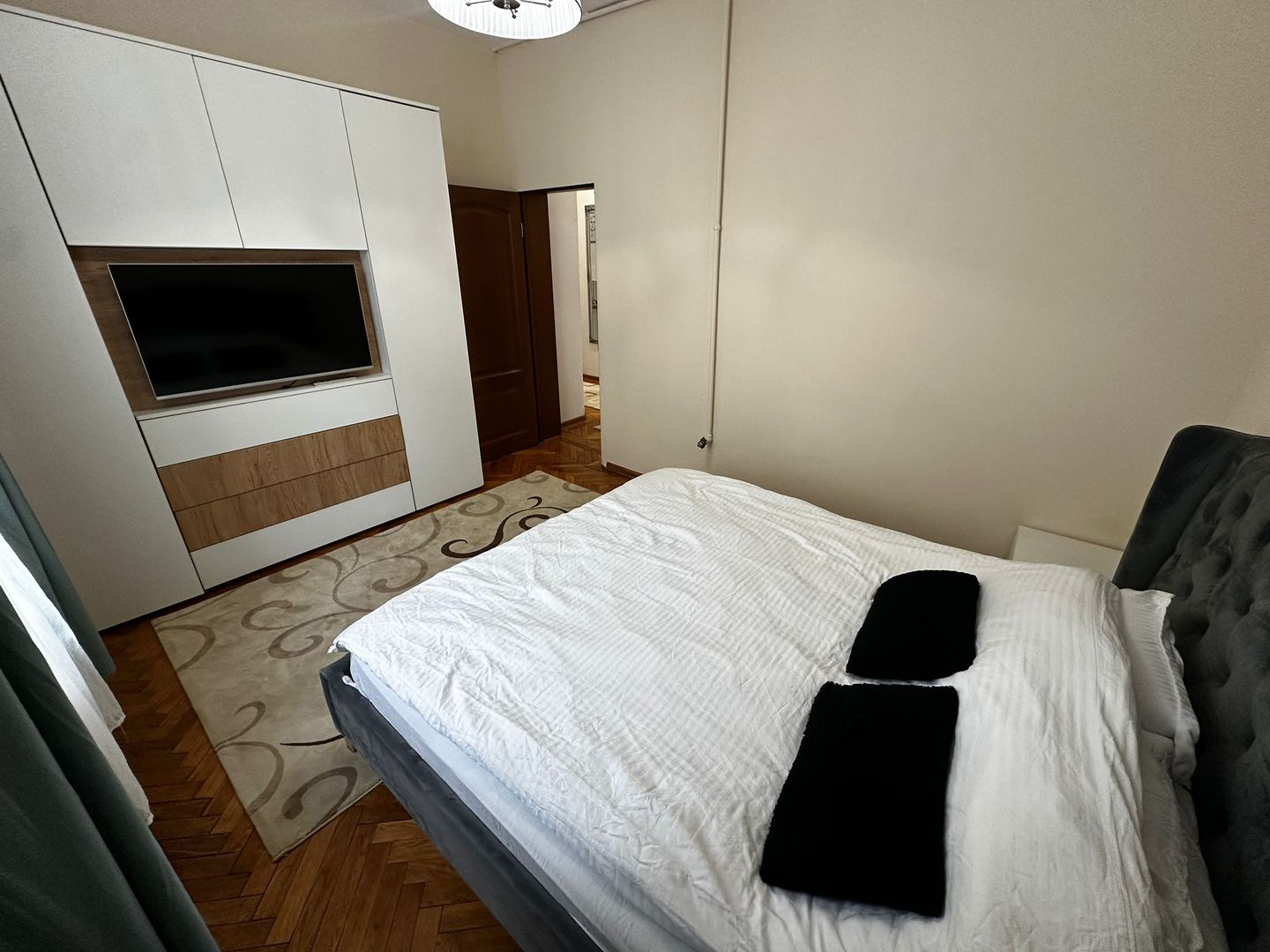 3 Camere Locatie TOP Parcul Carol Unirii Bloc Nou 13 Septembrie - Poză 1