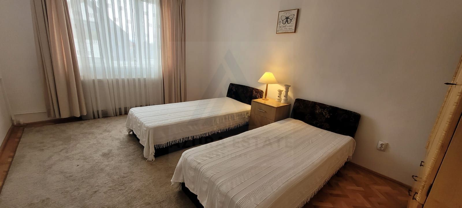 Casa duplex 4 camere 140 mp utili curte 150 mp zona Parcul Sub Arini - Poză 6