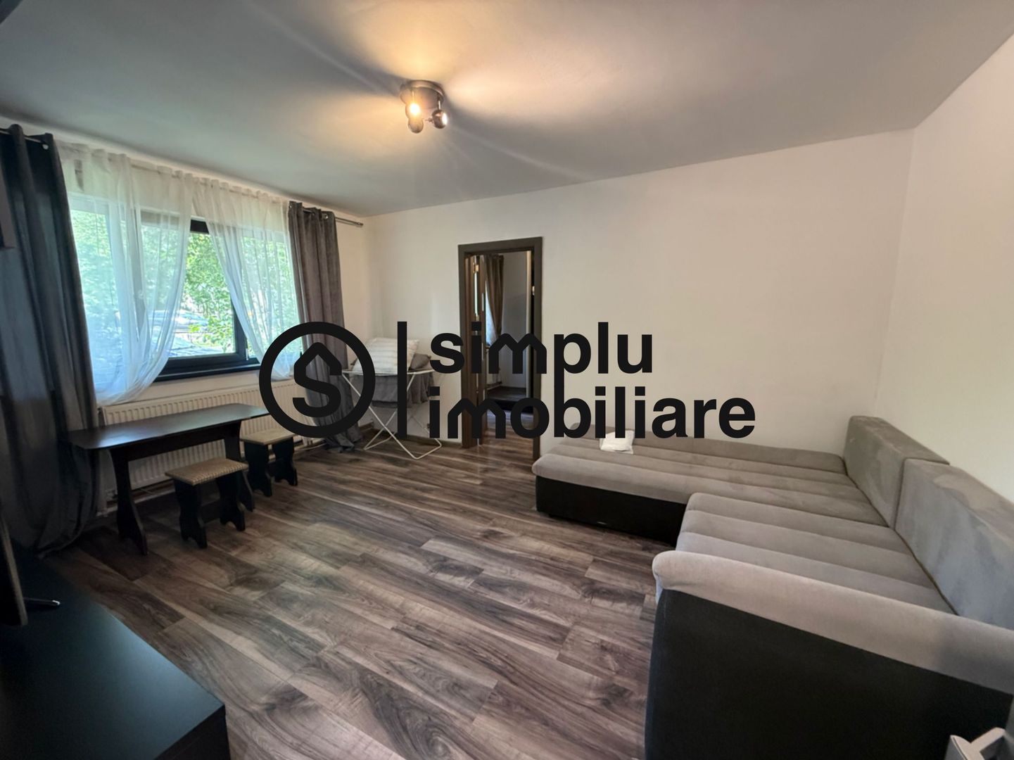Apartament 2 camere Craiovita Noua P/4 - Poză 1
