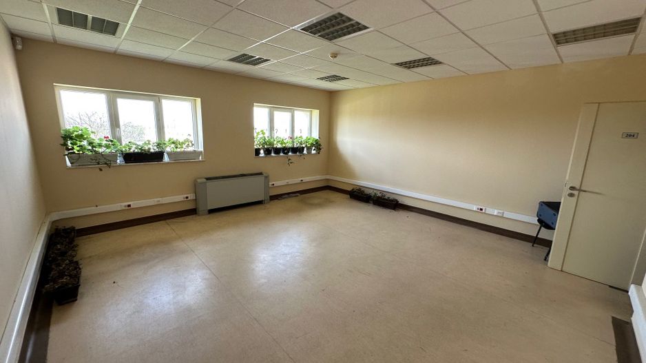 Investment Opportunity  88.410 sq m.  land - Poză 13