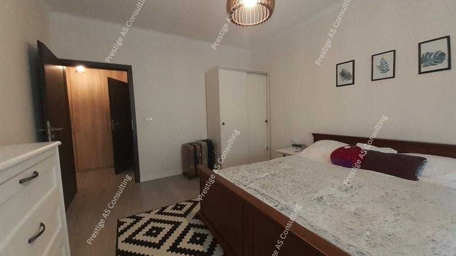 Apartament 2 camere | Zona Girocului | Loc de parcare - Poză 2