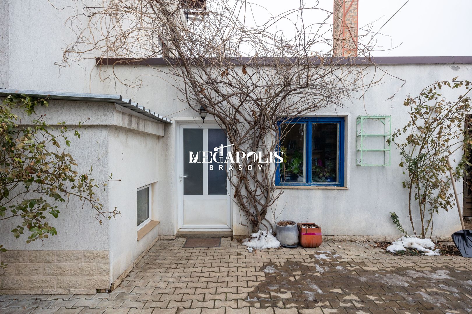 Pensiune de vânzare în Râșnov | 14 camere | 427 mp - Poză 49