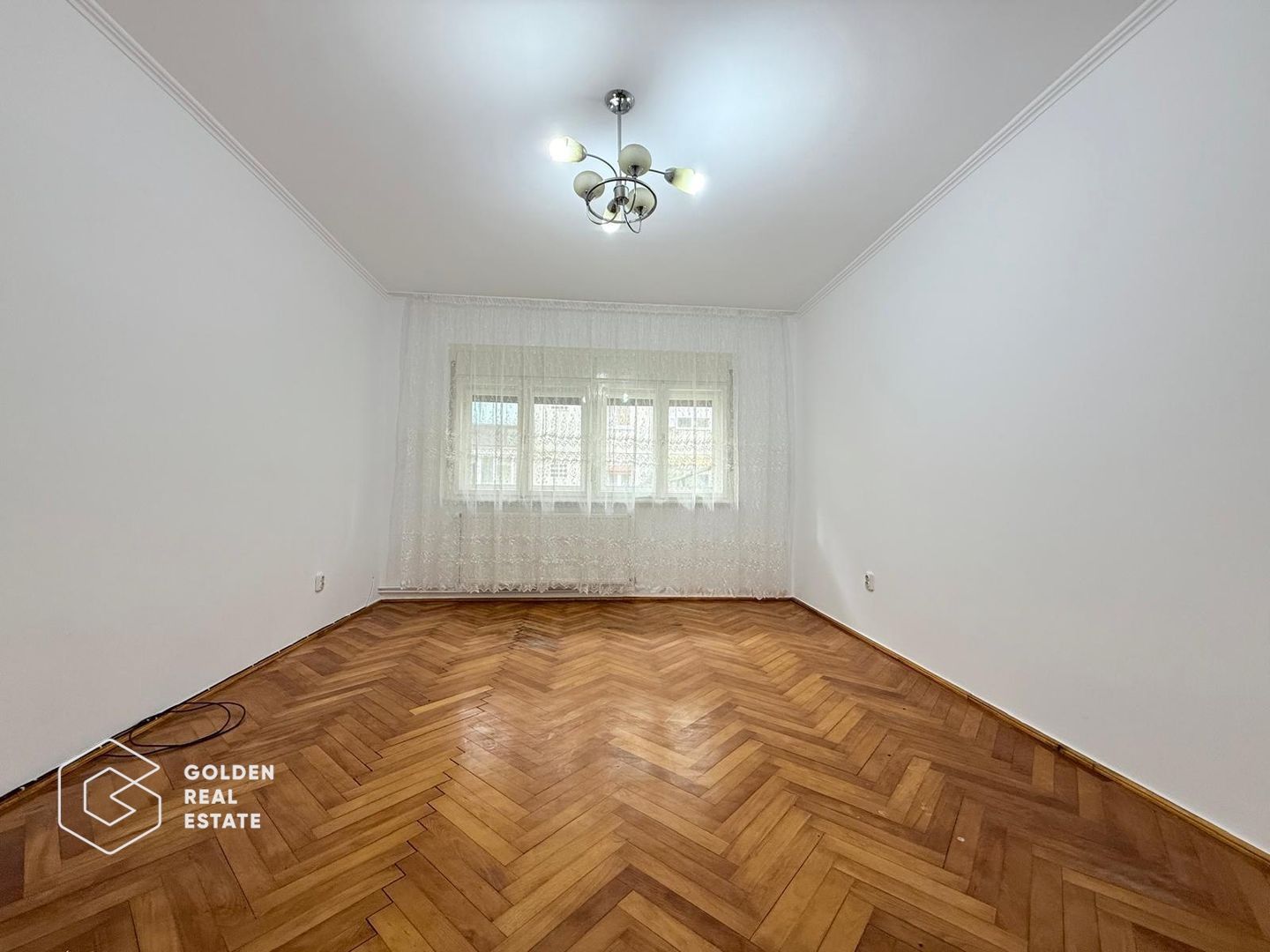 Apartament 3 camere decomandat, zona Aure Vlaicu - Poză 1