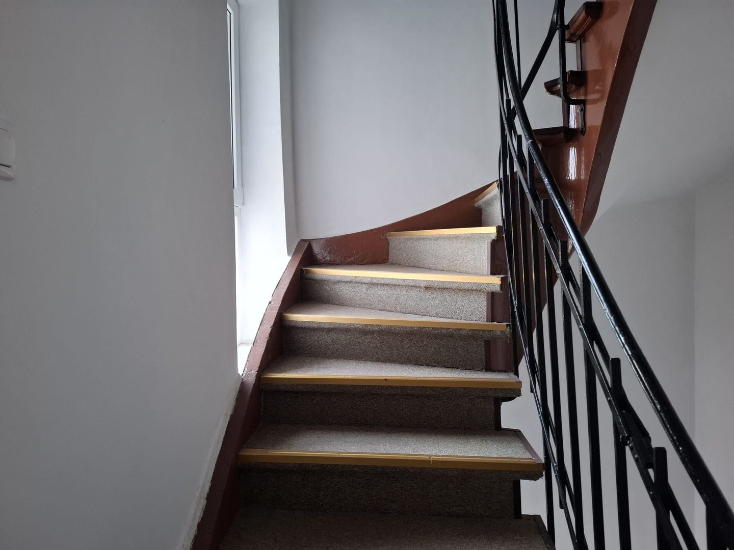 URGENT!, libera, rezidential/birou/comercial, 2 intrari, NEGOCIABIL - Poză 16