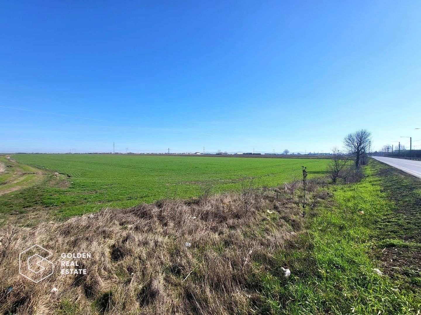 4 Terenuri extravilane, 31.400 mp - Poză 1