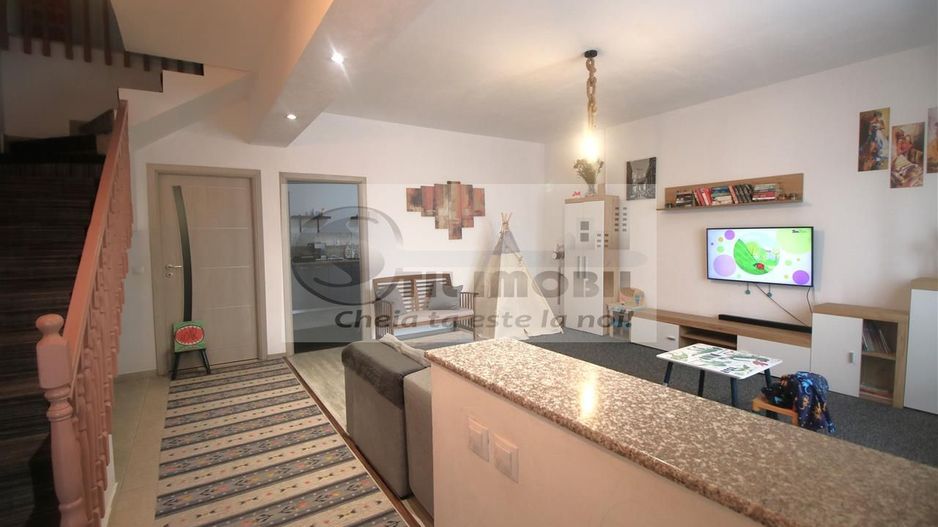 VILA DUPLEX 4 CAMERE  2 BAI  HORPAZ STATIE TRANSPORT PUBLIC 250 METRI - Poză 5