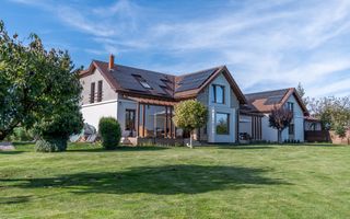 Proprietate exclusivista de vanzare: 2 case | 9 camere | 2000 mp teren - Poză 24