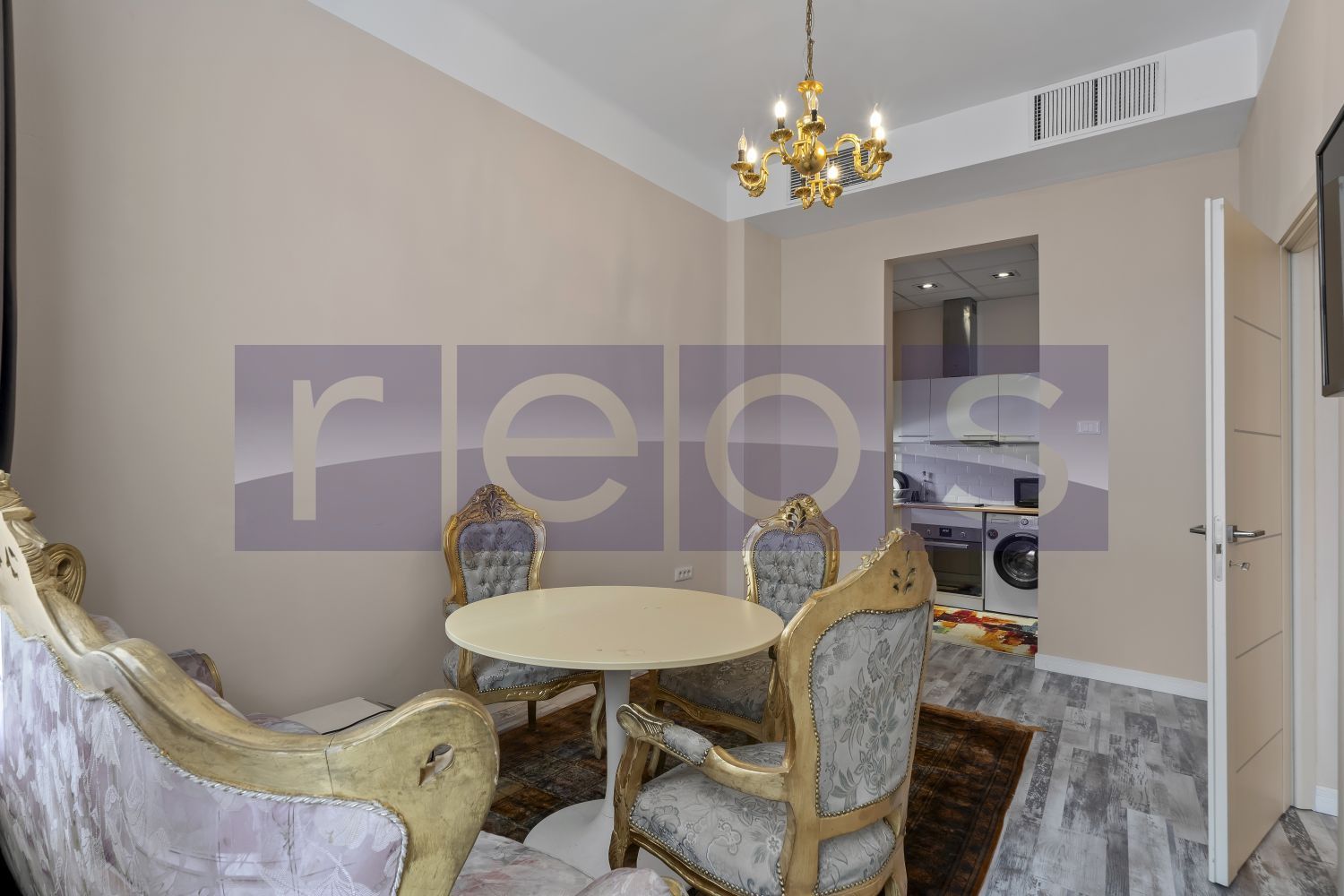 VANZARE APARTAMENT 2 CAMERE 44MP CENTRU VECHIE INVESTITIE AIRBNB HOTEL - Poză 6
