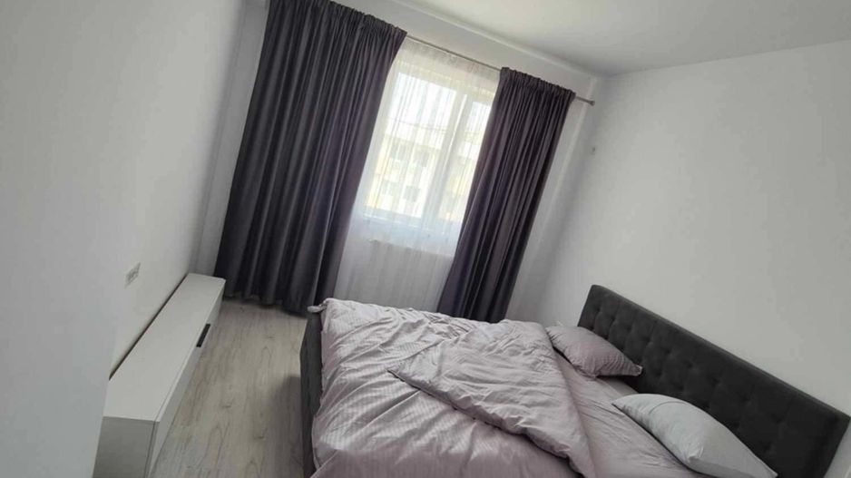 Apartament  2 camere zona Berceni  Grand Arena - Poză 1