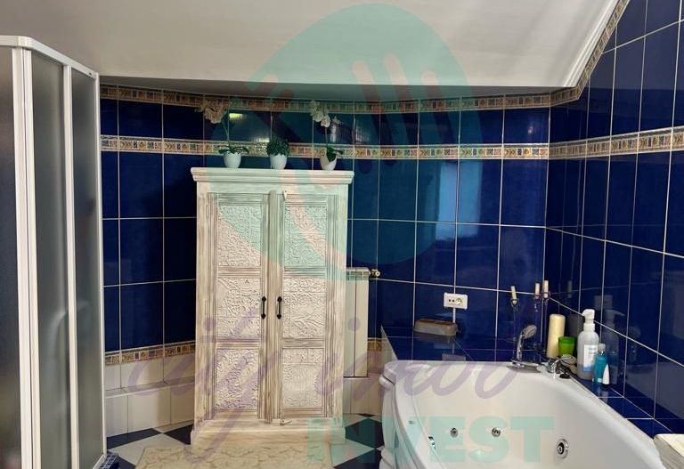 APARTAMENT PREMIUM IN VILA-FINISAJE DE LUX-UNIRII-CURTE PROPRIE - Poză 11