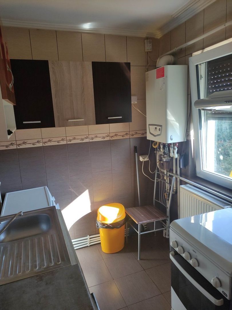 Vând apartament 2 camere (mobilat/utilat) Tecuci - Poză 7