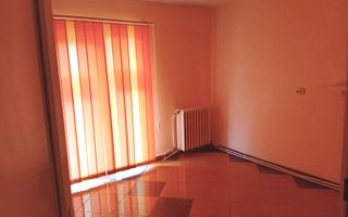 Spatiu comercial 4 camere 70 mp-ideal salon, cabinet-Calea Moldovei - Poză 4