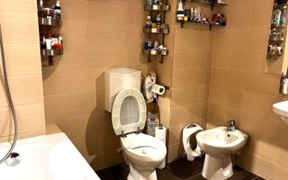 Apartament cu 2 camere decomandate, zona BMW - Poză 6