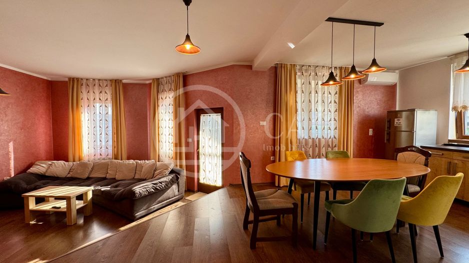 Casă de vânzare cu 5 camere in Sânmartin, Bihor - Poză 6