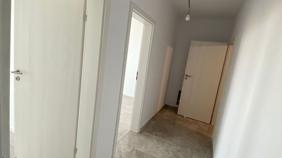 Giroc-Neptun | 2 Camere  | Decomandat | Lift | Disponibil imediat - Poză 7