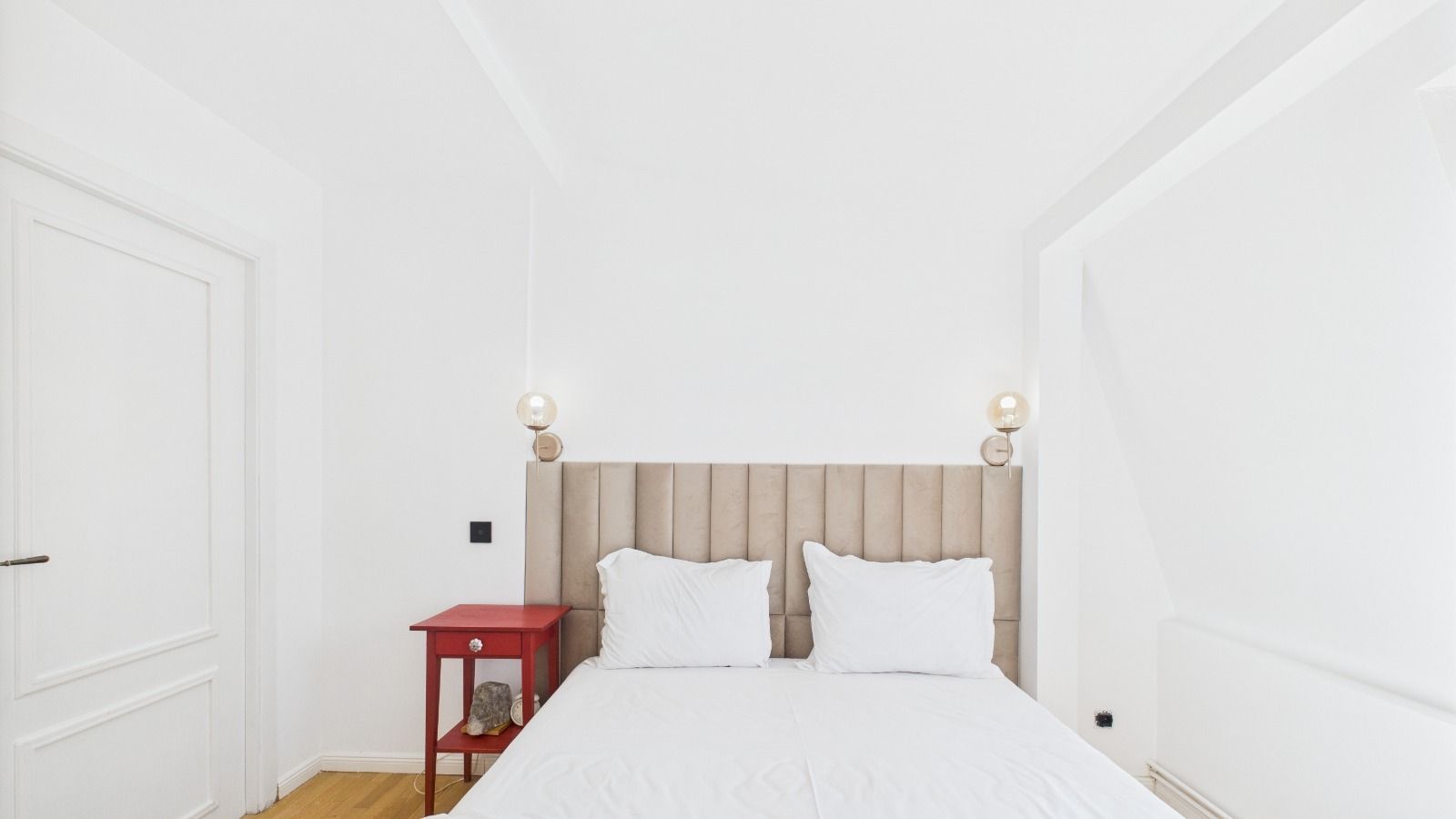 Apartament Duplex deosebit | Vilă interbelică | 200 m de Calea Victoriei - Poză 3