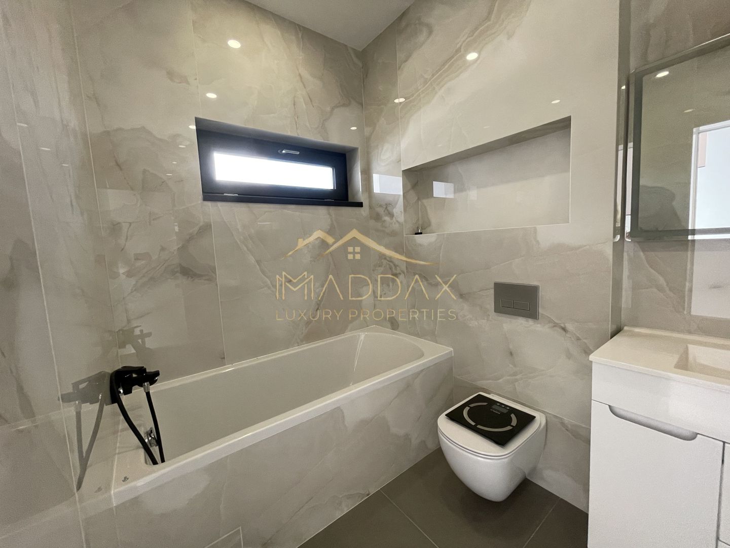 Casa moderna de LUX****Pipera-Tunari - Poză 26