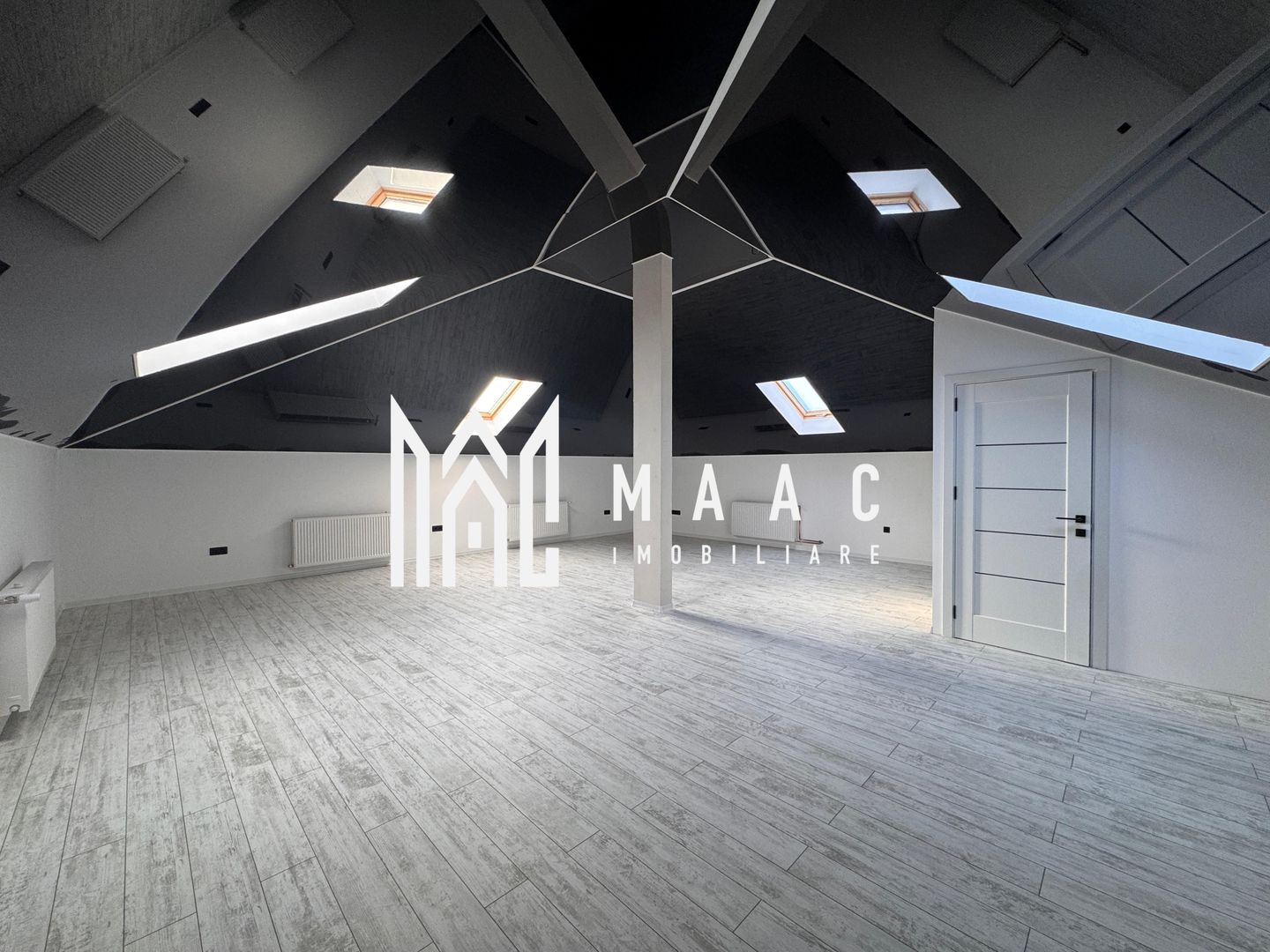 Spațiu comercial 6 camere 3 băi | Sura mare | 200mp - Poză 13