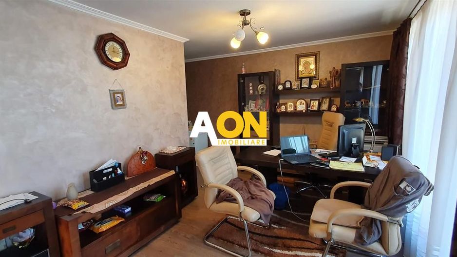 Casa 10 camere, ideala ca pensiune, zona Cetatii Alba Carolina - Poză 28