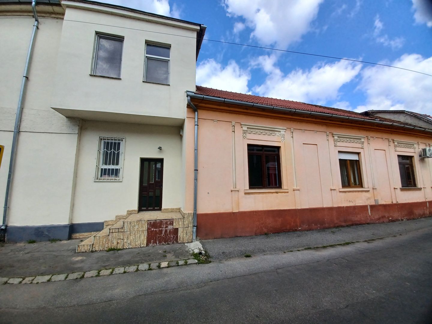 Birou, central, Ady Endre Oradea, 40 mp. 399 E/lună. Comision 0 - Poză 5