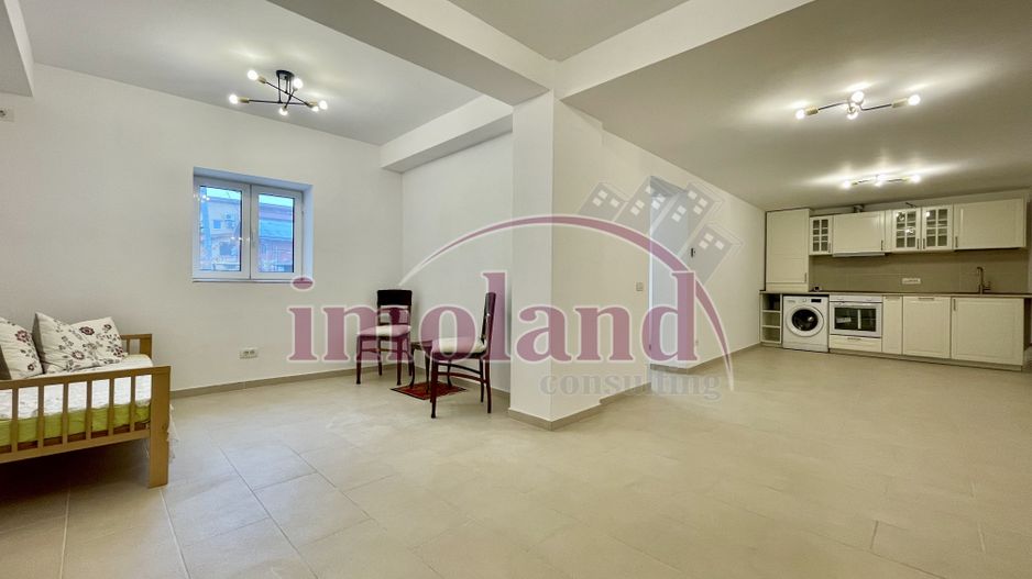 Prima inchiriere: casa 110 mp + 180 mp curte, Aviației/Herastrau - Poză 10