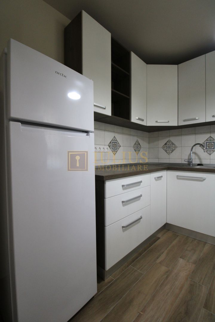 Apartament la casa, 2 camere, 2 bai, centrala proprie. - Poză 4