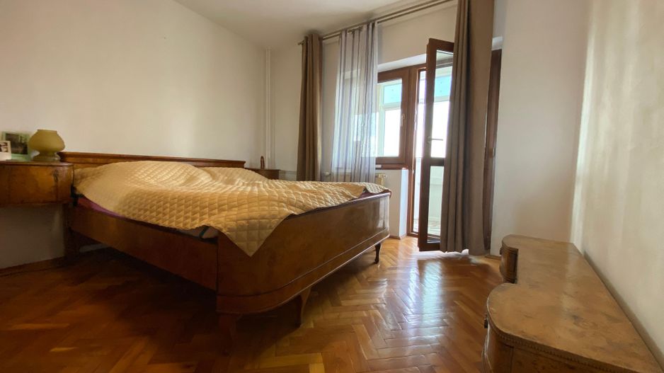 4 camere Stirbei Voda - Poză 5