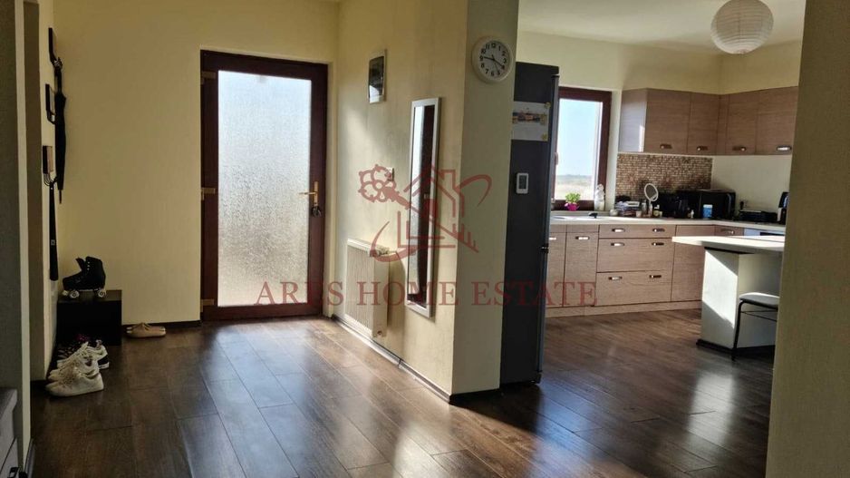 Casa individuala cu teren generos | Mosnita Noua aproape de centura - Poză 3