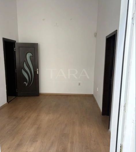 Apartament Versatil în Centru – Ideal Locuință sau Business - Poză 5