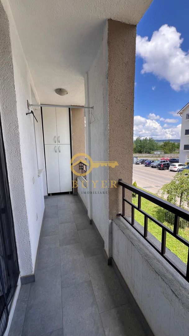Garsoniera pe Pictor Brana, Selimbar- Etaj 1, loc de parcare privat - Poză 7