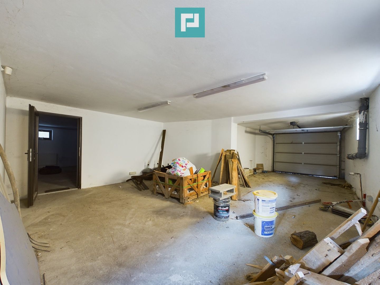 Vilă spațioasă cu 8 camere, Grădiște - Poză 36