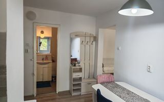 Mall Vitan | Garsonieră 40,6 mp | Renovată complet | Etaj 3 - Poză 2