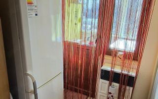 BRASADAS vinde garsoniera 21mp pe Ostrovului la etajul 3/4. - Poză 6