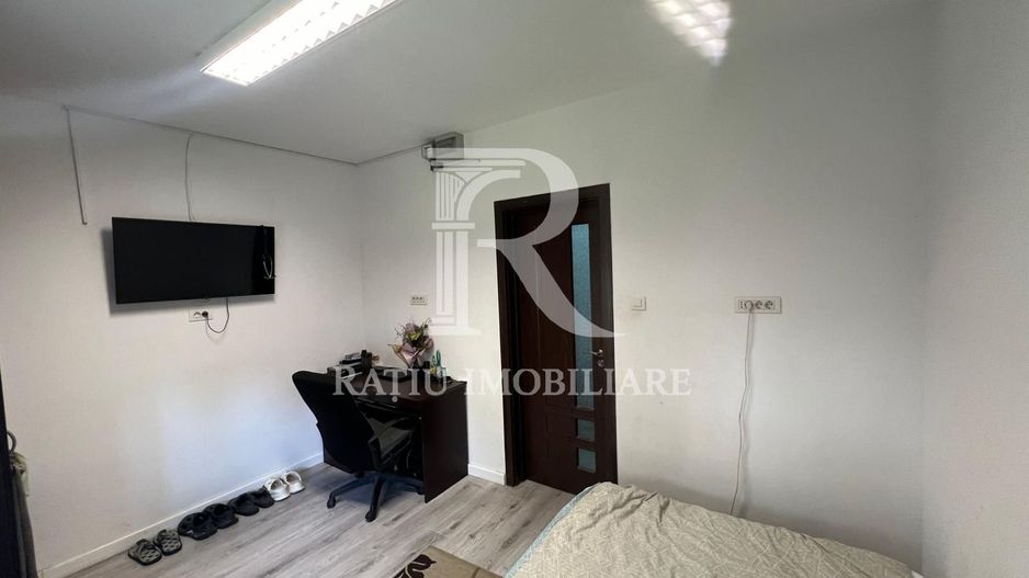 Apartament cu 4 camere | Zona Centrala | General Magheru | Oradea - Poză 11