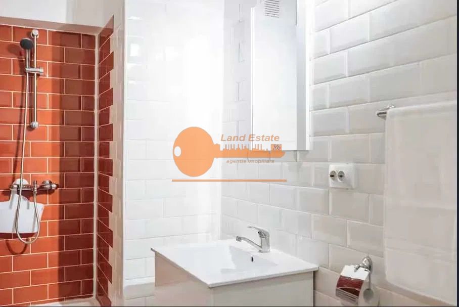 4 camere Piata Unirii-Fantanii - Poză 8