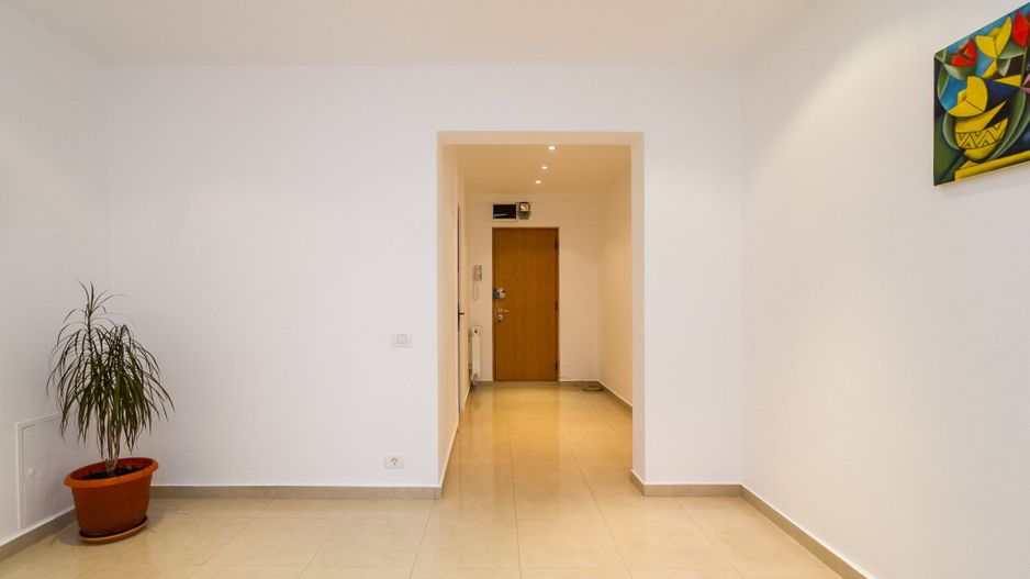 COMISION 0% - Apartament 104 mp, BLOC 1980, pe CALEA VICTORIEI, langa H. Hilton - Poză 3