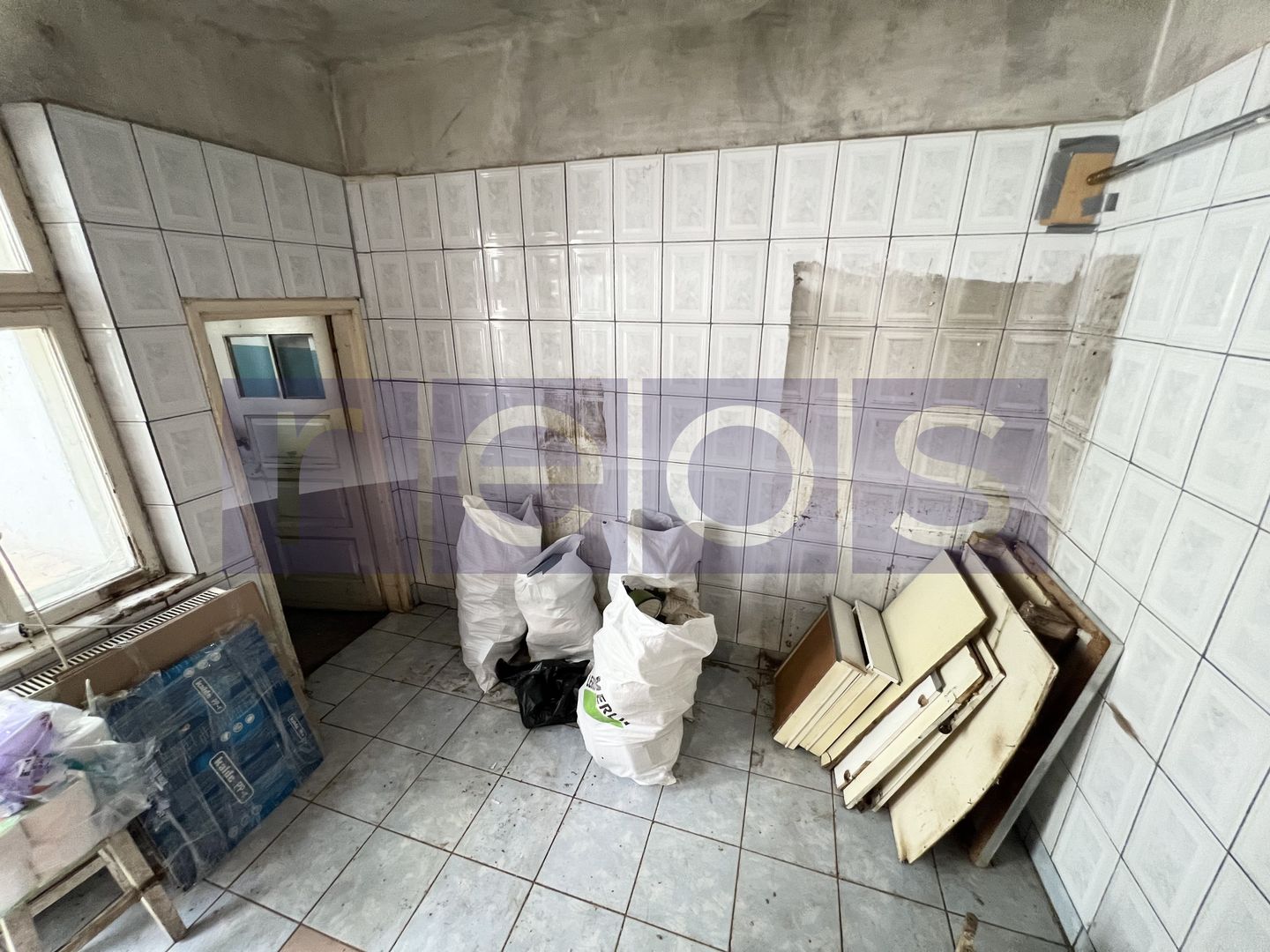 VANZARE CASA INDIVIDUALA 2 CAMERE | CURTE COMUNA | ZONA LINISTITA | TEREN 225 MP - Poză 4