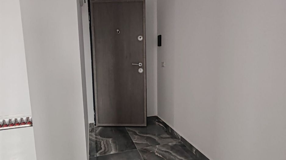 INTABULAT! Apartament 1 camera, 38mp, 64000 euro-Hlincea- Poitiers - Poză 5
