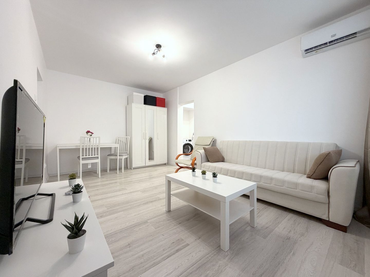 2 camere renovat Bucurestii Noi | Parc Bazilescu - Poză 2