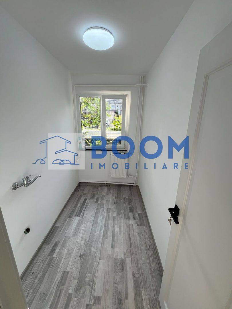 Apartament 3 camere | Zona Hermes | Geam la baie| Decomandat | - Poză 9