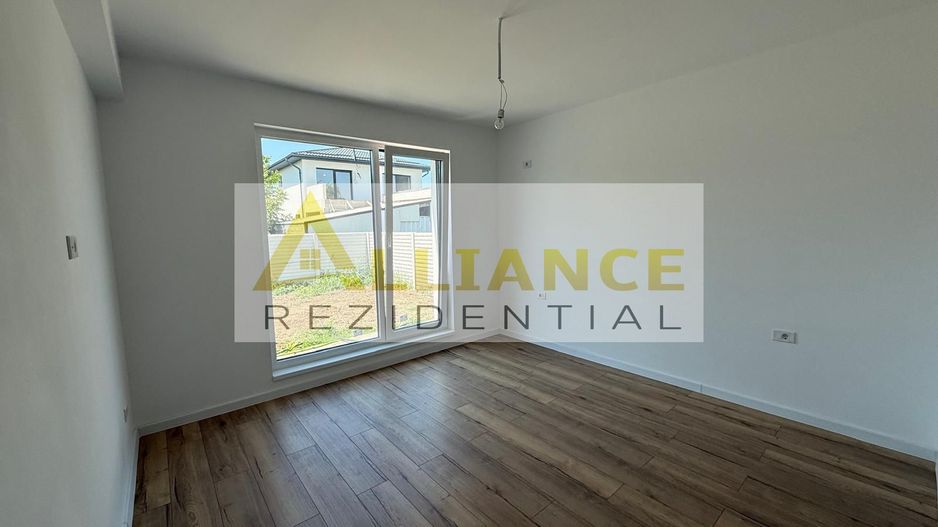 Casa individuala ||4 camere 2 bai || 454 mp teren || - Poză 5