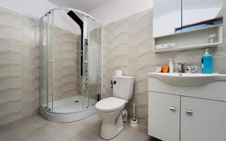 Aparament cu 3 camere, Centru, Bloc Nou - Poză 5