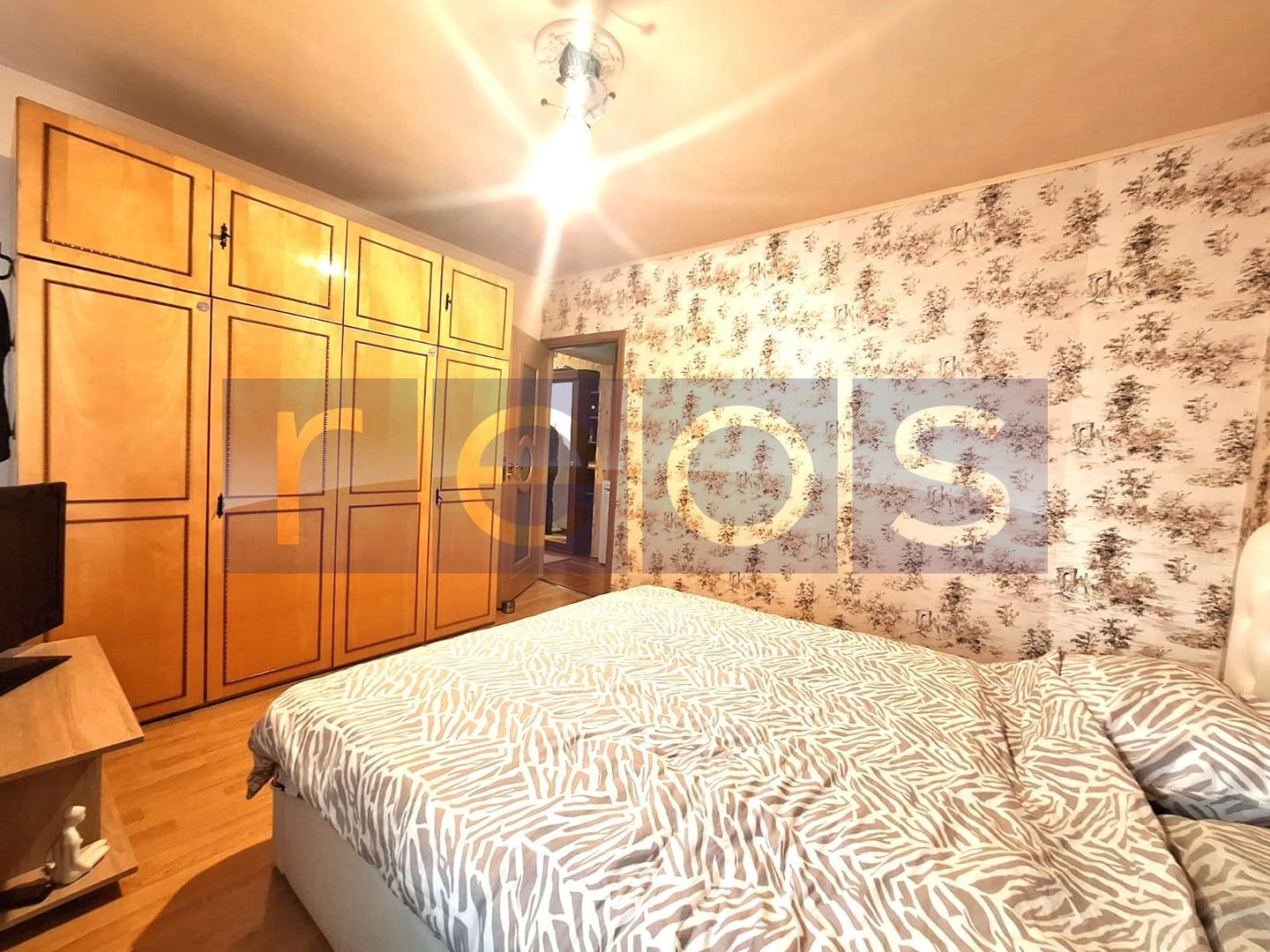 105000 EURO | APARTAMENT 2 CAMERE PARC SEBASTIAN | BLOC 1988 - Poză 4