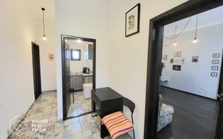 Apartament pretabil pentru birouri sau locuinta de familie - Poză 3