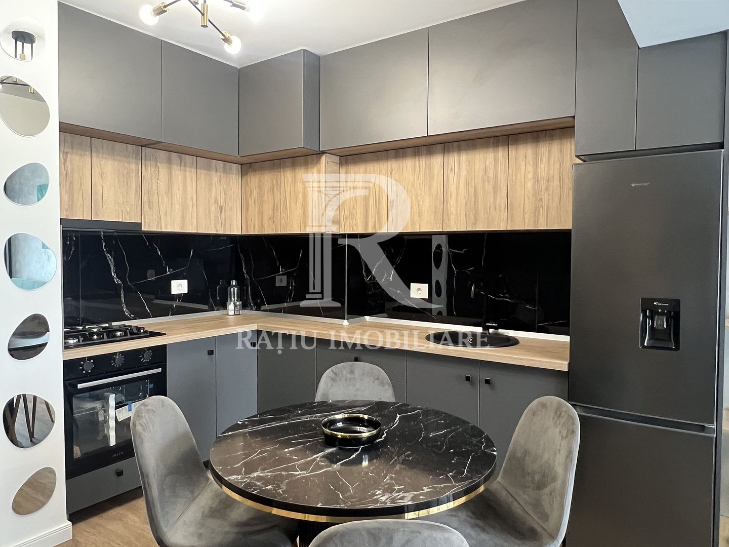 Apartament Premium cu 2 camere | Parcare Supraterana | Nufarul | Oradea - Poză 5