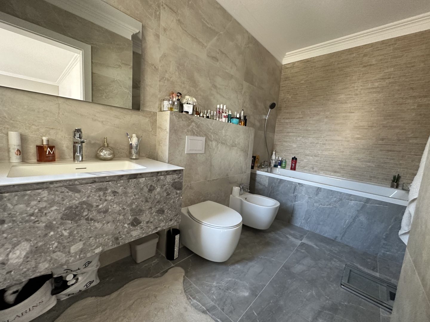 Duplex despartit prin spatiu tehnic  - teren 500mp - Poză 8